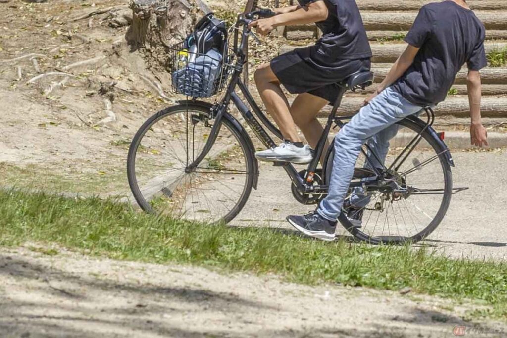 自転車の違反による反則金額の決定 2人乗り
