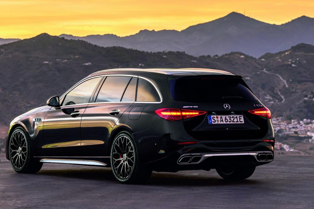 メルセデスベンツ左ハンドル車種 Mercedes-AMG C 63 S E PERFORMANCE Stationwagon