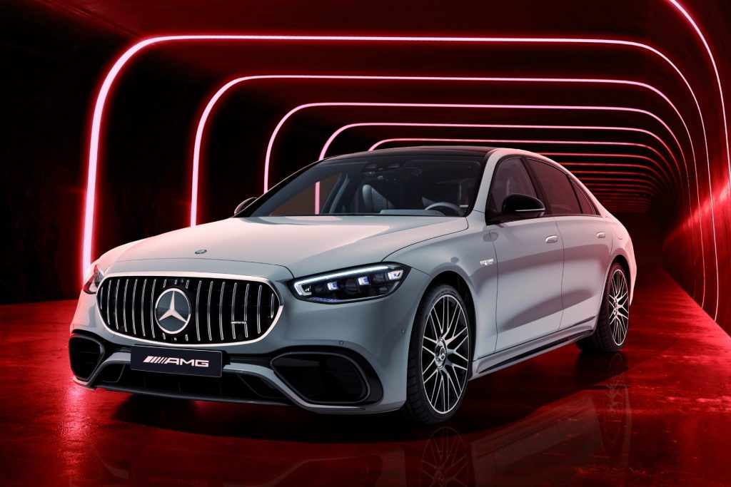 メルセデスベンツ左ハンドル車種 Mercedes-AMG S 63 E PERFORMANCE