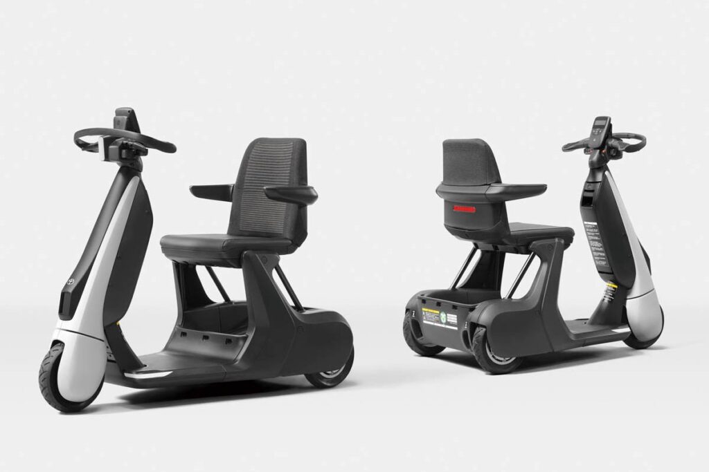国産車メーカーからラインアップされるクルマ以外の乗り物 C+walk S