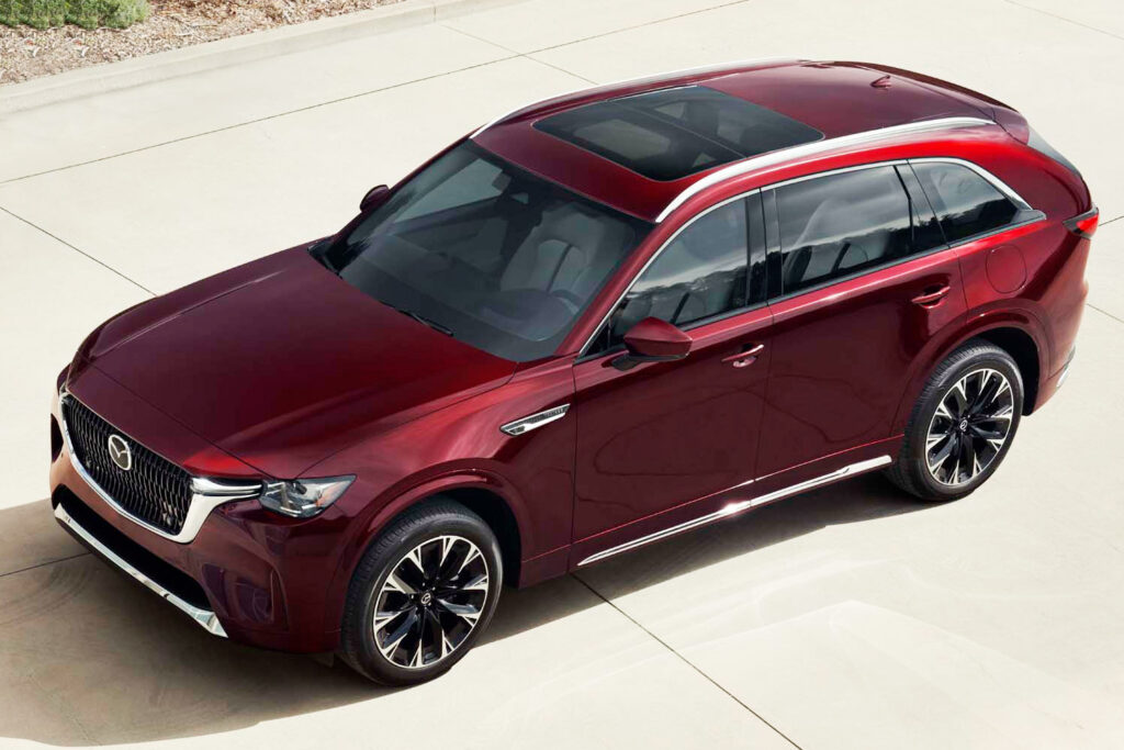 海外専売モデルのフルサイズSUV CX-90