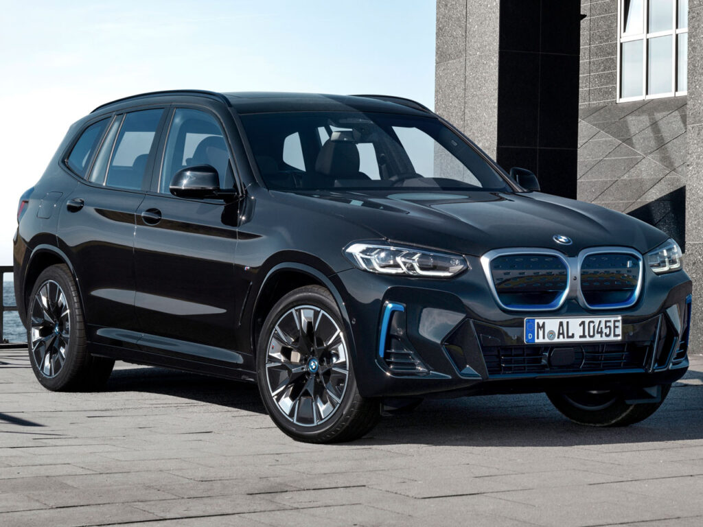 リコール情報2025年9月 BMW iX3 M Sport