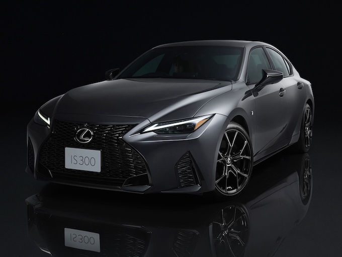 2025年生産終了 IS