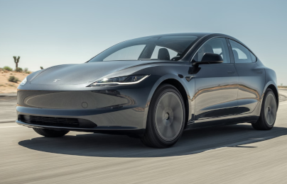 セダンのベンチマーク　モデル3