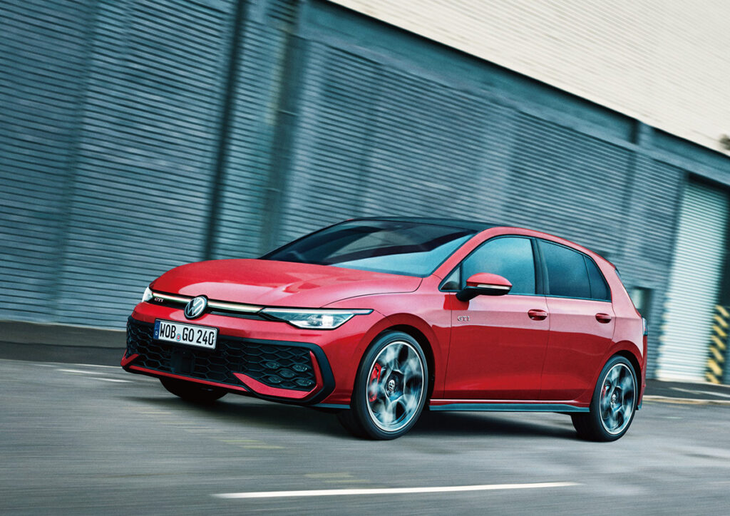 コンパクトカーのベンチマーク　ゴルフGTI